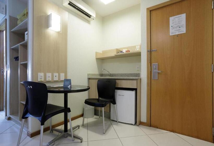 غرفة قياسية لذوى الاحتياجات الخاصة, Interclass Florianopolis