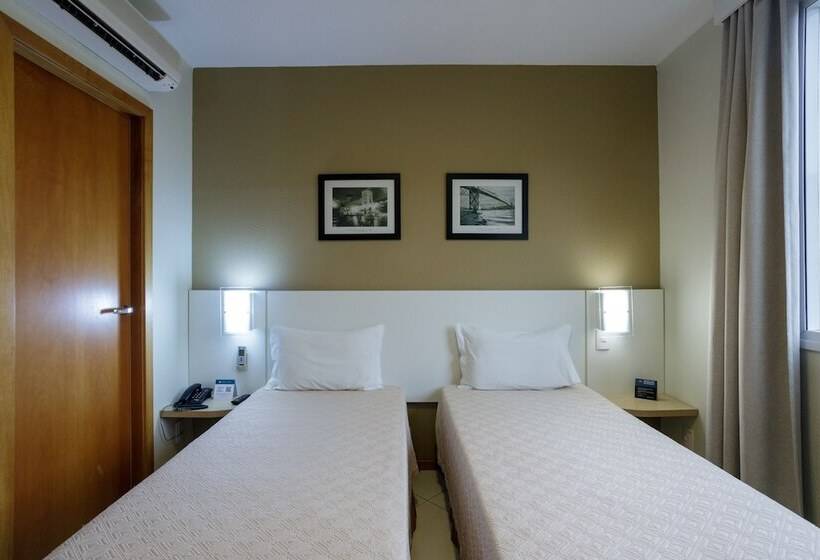 غرفة قياسية, Interclass Florianopolis