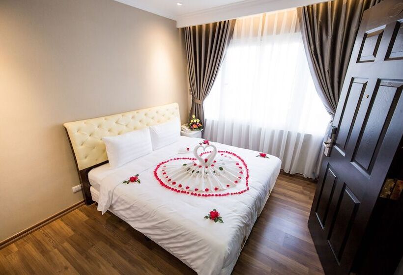 اتاق اجرایی, Little Hanoi Deluxe