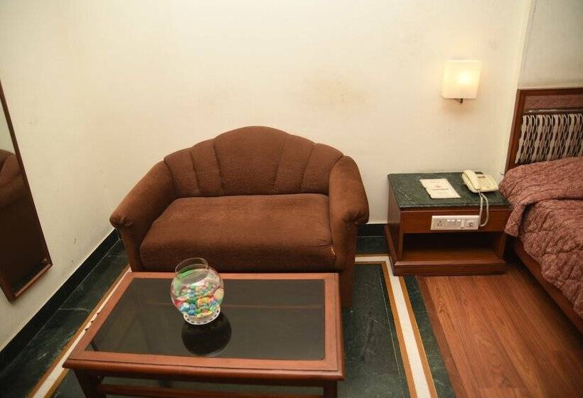 Habitación Deluxe, Maurya