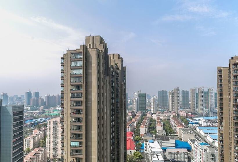 استودیوی لوکس, Modena By Fraser Putuo Shanghai