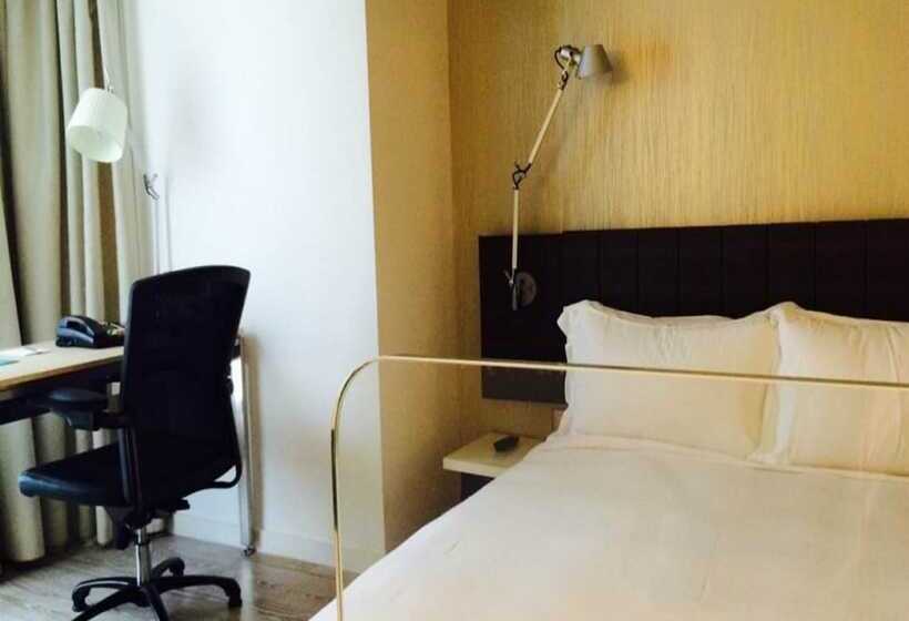 استودیوی لوکس, Modena By Fraser Putuo Shanghai