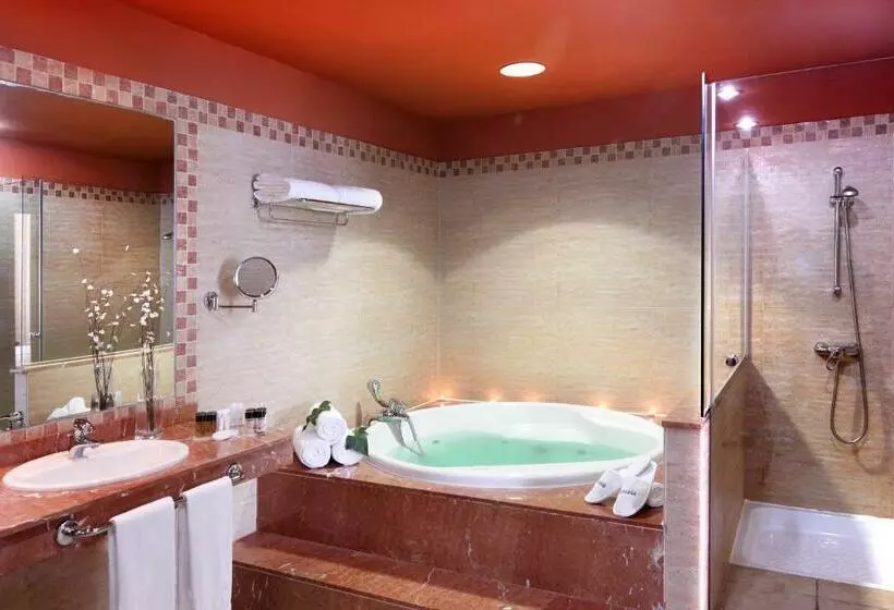 Deluxe Suite Sea View, Occidental Jandia Royal Level - Adults Only
