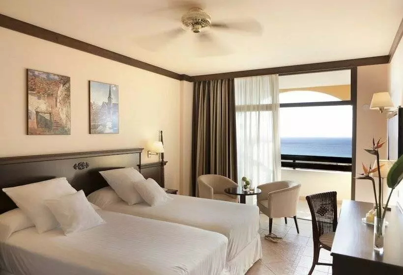 اتاق لوکس با چشم‌انداز دریا, Occidental Jandia Royal Level - Adults Only
