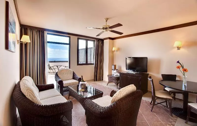 Deluxe Suite Sea View, Occidental Jandia Royal Level - Adults Only