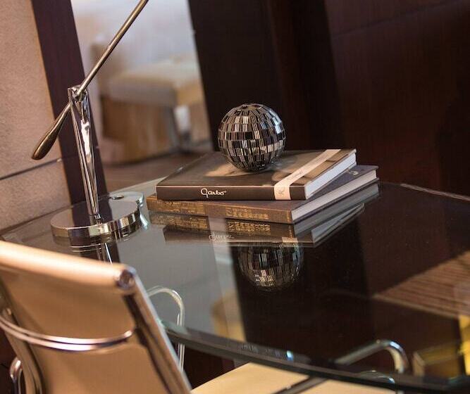 클럽 스위트, Renaissance Shanghai Putuo