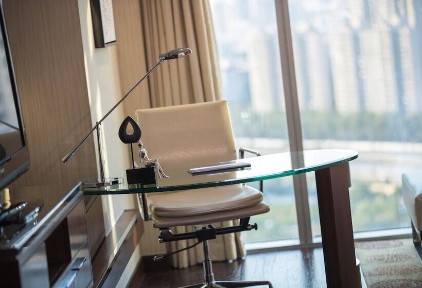 클럽 룸, Renaissance Shanghai Putuo