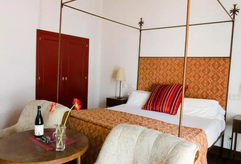 ロマンチックな部屋, Palacio Rejadorada