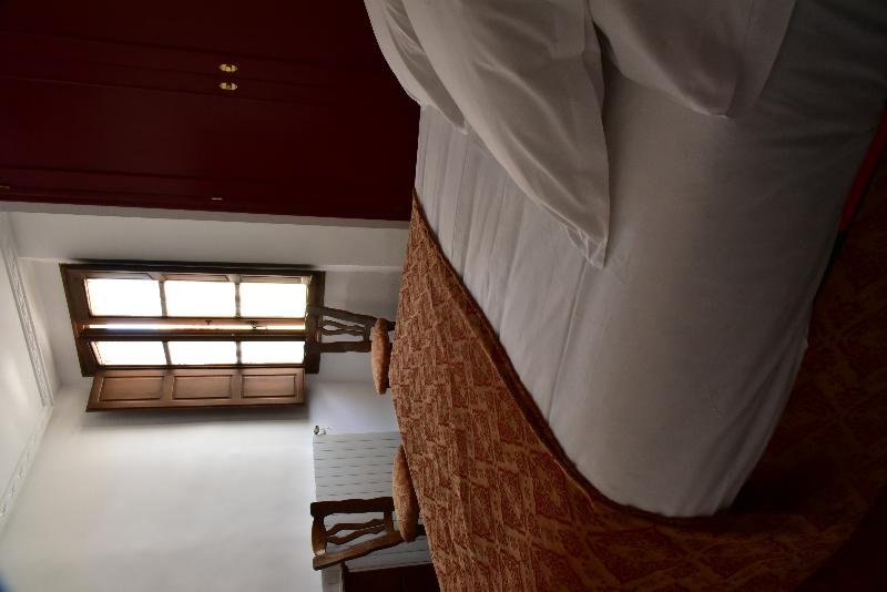 ファミリールーム, Palacio Rejadorada