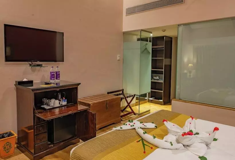 キングサイズベッドのデラックスルーム, O Hotel Goa, Candolim Beach