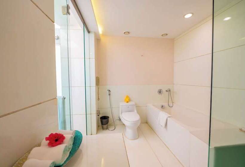 Президентский Люкс, O Hotel Goa, Candolim Beach