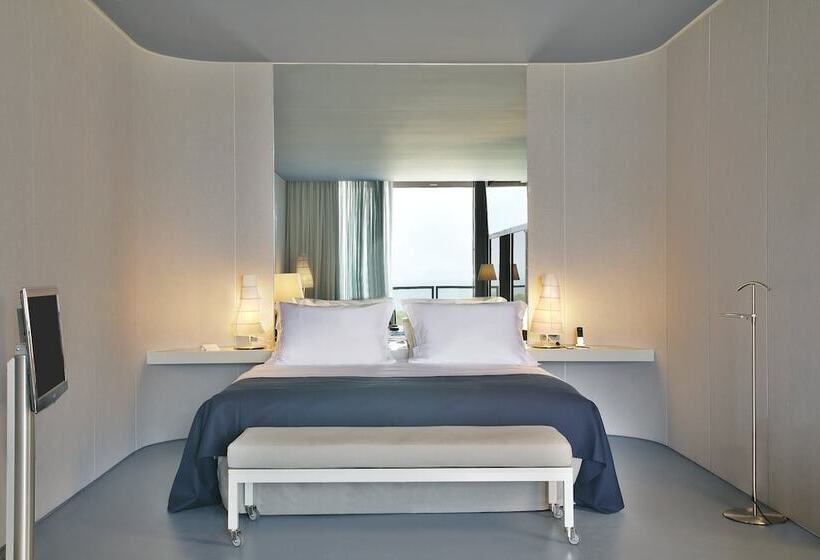 高级客房, The Oitavos