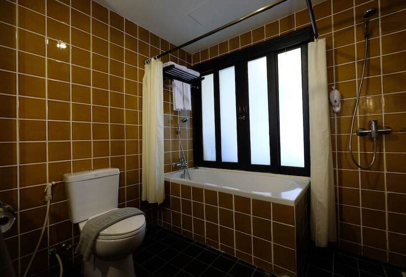 اتاق لوکس, Wongamat Privacy Residence, Pattaya