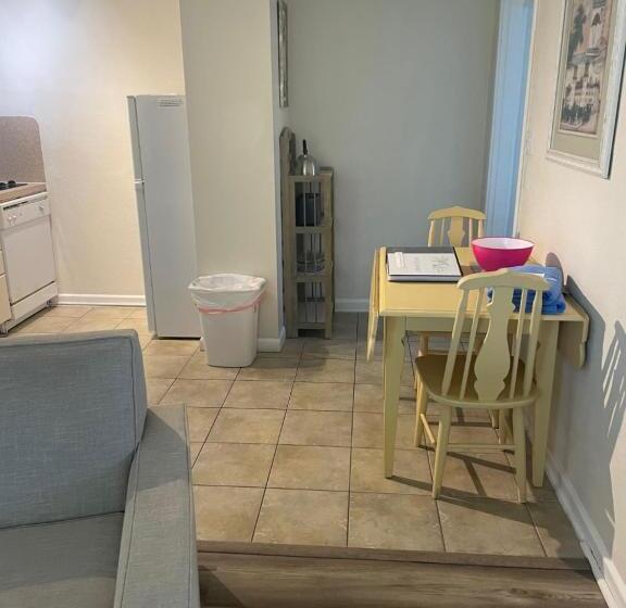 ２ベッドルームアパートメント, Venice Beach Villas