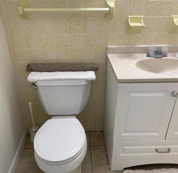 スタンダードスタジオ, Venice Beach Villas