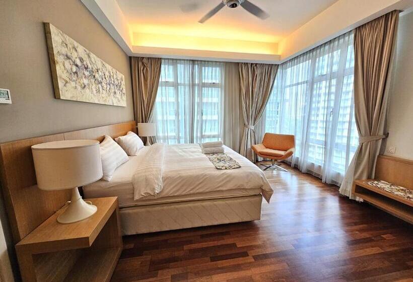 带大床的复式套间, Cormar Suites Serviced Apartment