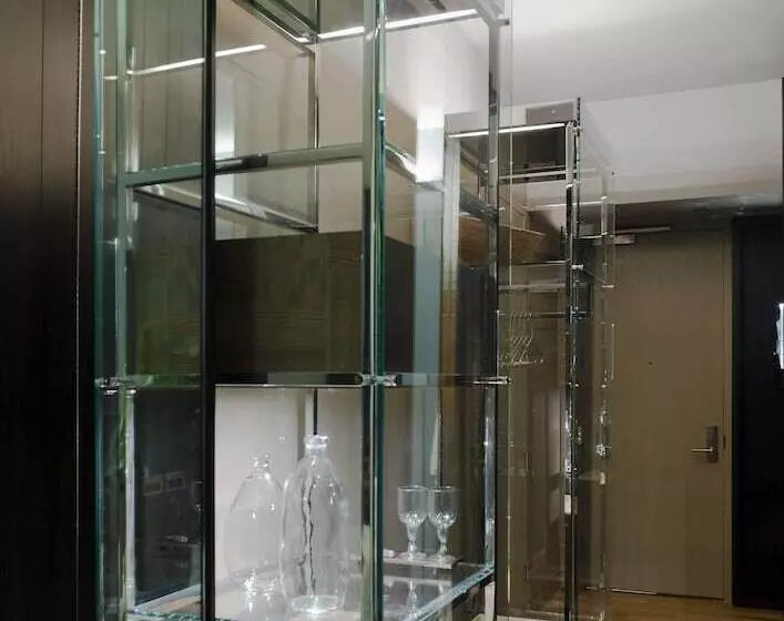اتاق لوکس با چشم‌انداز شهر, Andaz 5th Avenue, By Hyatt