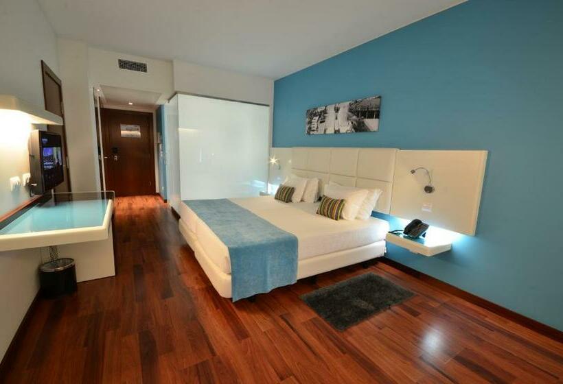 标准间, Aquashow Park