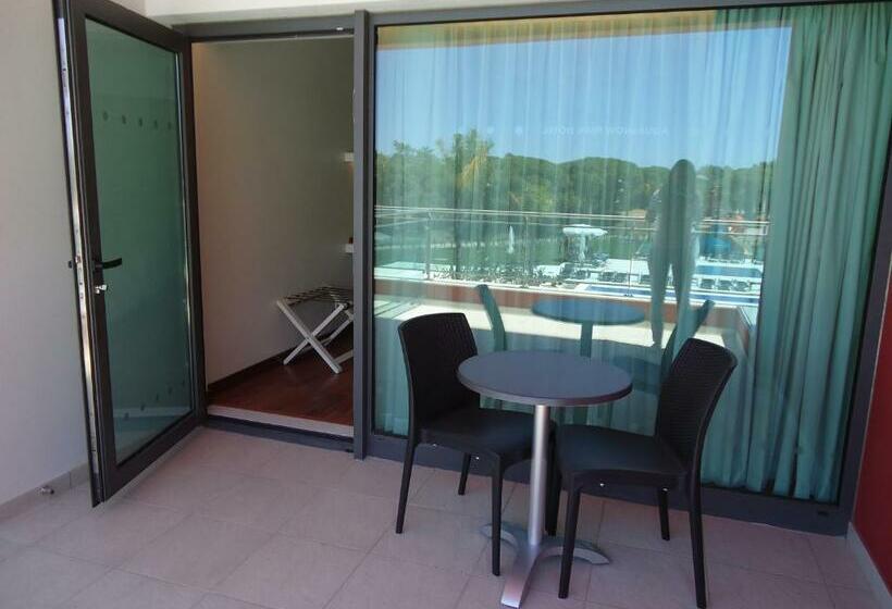 标准间, Aquashow Park