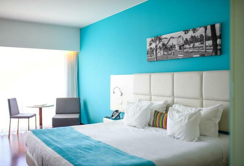 标准单人间, Aquashow Park