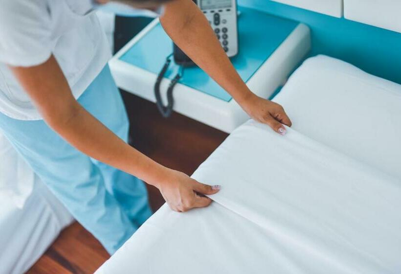 标准单人间, Aquashow Park