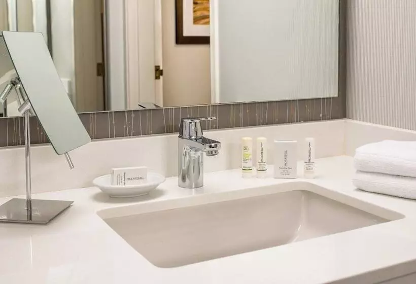 ２ダブルベッドのスタンダードルーム, Courtyard By Marriott Portland North