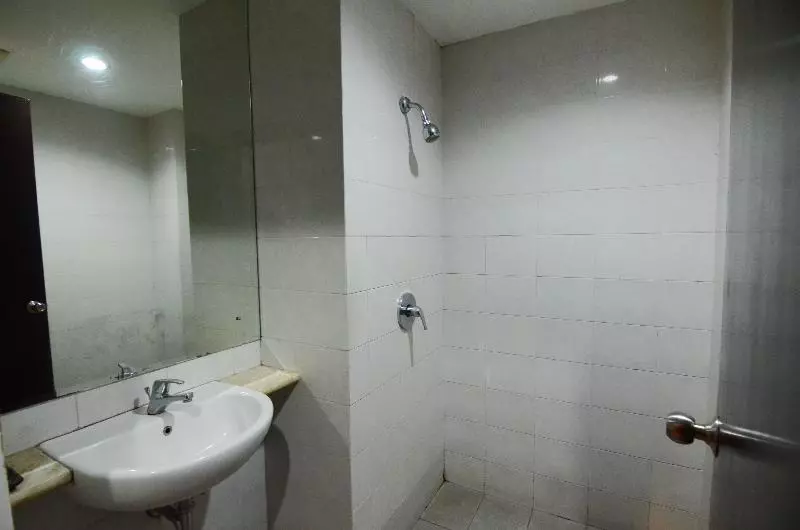 اتاق لوکس, Grand Santhi