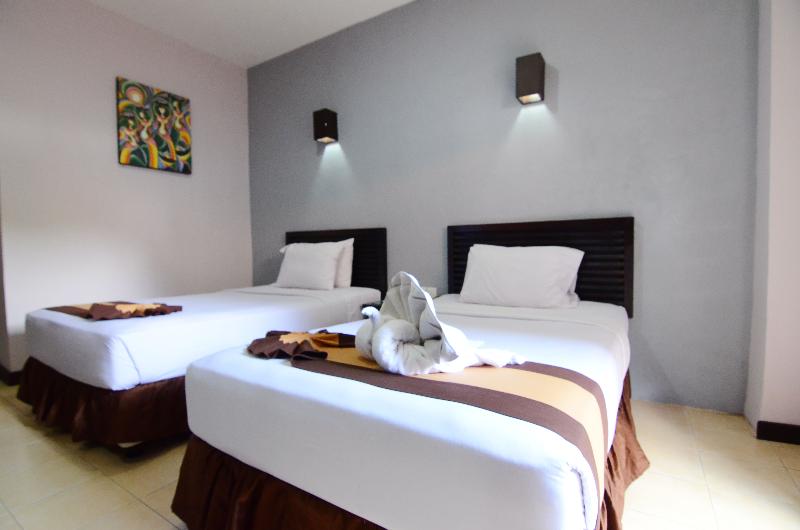 デラックスルーム, Grand Santhi