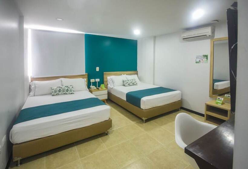 חדר סטנדרט שתי מיטות זוגיות, Greenview Medellin By St Hoteles