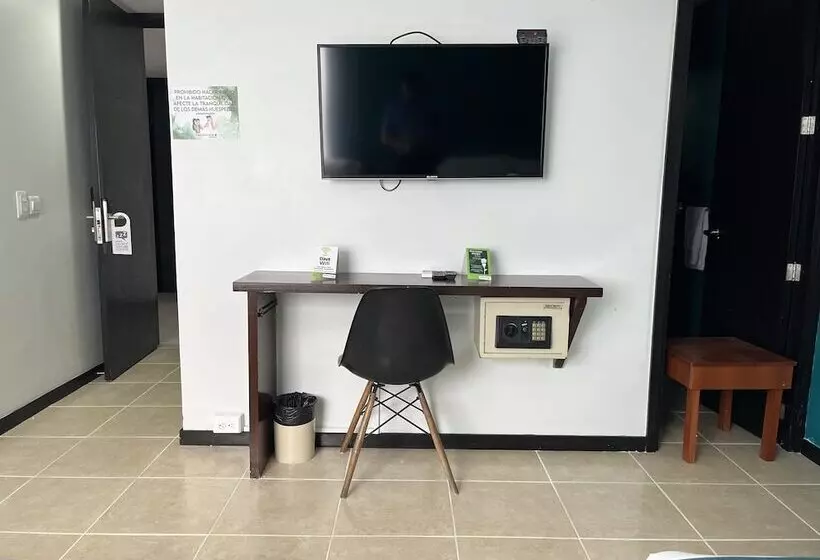 ファミリールーム, Greenview Medellin By St Hoteles
