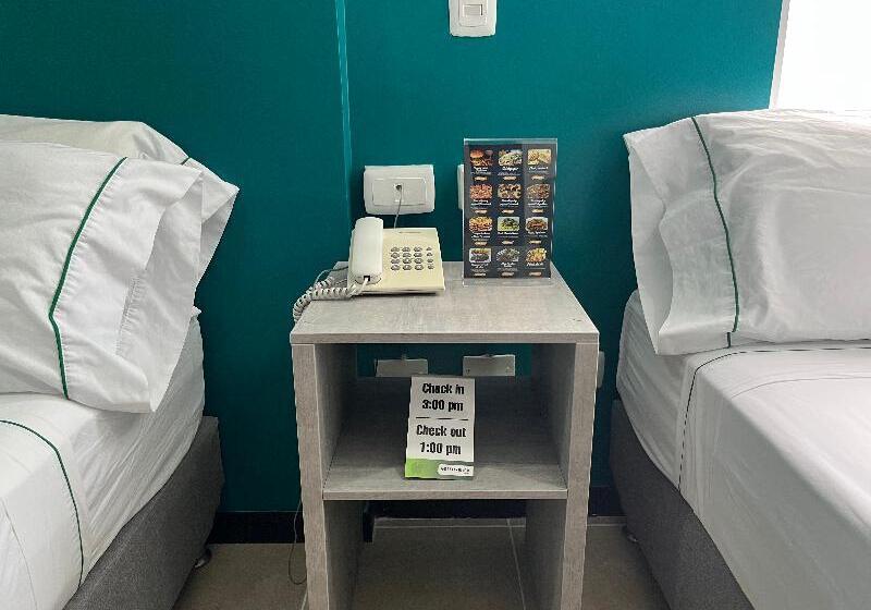 Номер Стандарт, Greenview Medellin By St Hoteles