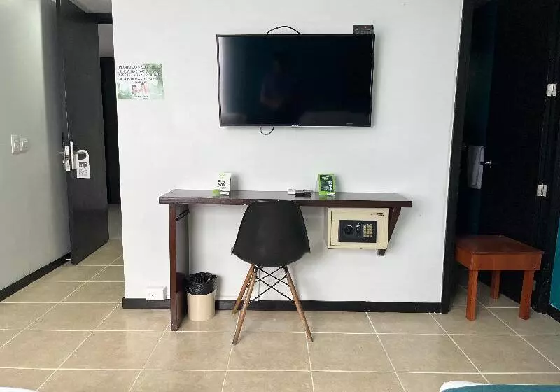 スタンダードルーム, Greenview Medellin By St Hoteles