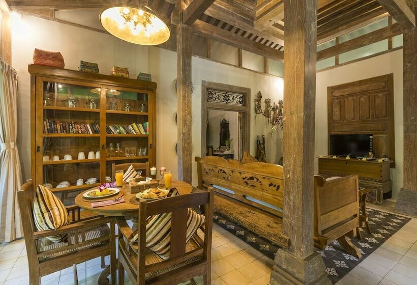 וילה בת חדר שינה 1, Kampung Kecil