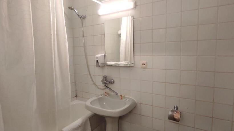 Standard-huone, Kozatskiy