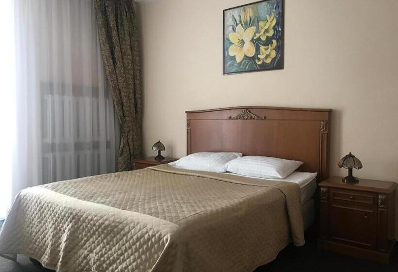 Sviitti Kaupungin Näkemystä, Kozatskiy