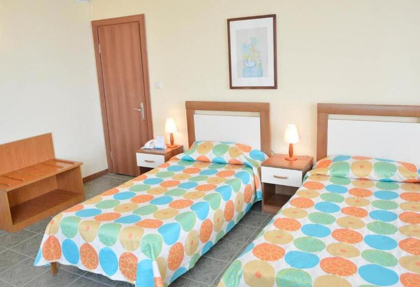 标准间, Laguna Mare