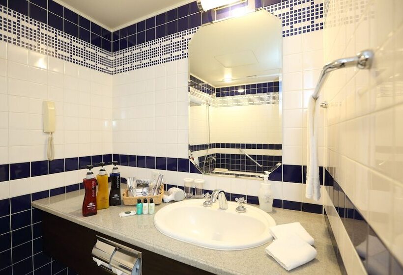 デラックストリプルルーム, Monterey Edelhof Sapporo