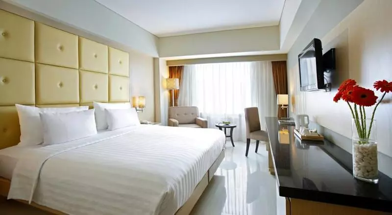 اتاق لوکس, Santika Makassar