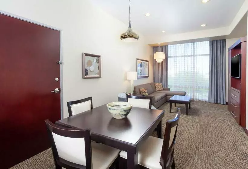 キングサイズベッドのスイートルーム, Staybridge Suites Las Vegas   Stadium District