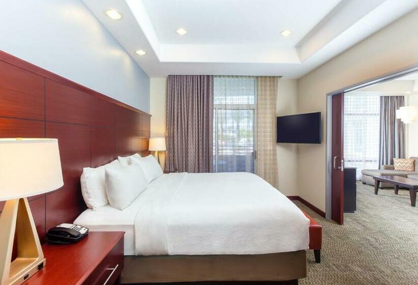 带大床的套房, Staybridge Suites Las Vegas   Stadium District