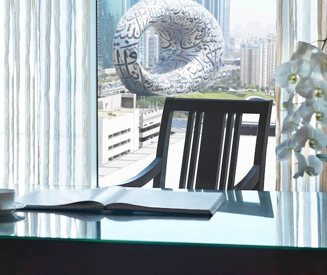Номер Премиум, Ritz Carlton Difc Downtown Dubai