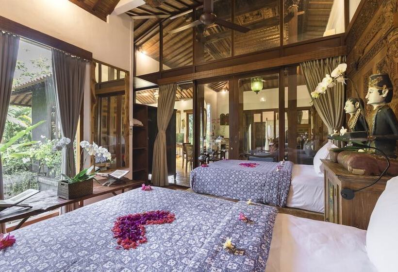 וילה בת 2 חדרי שינה, Kampung Kecil