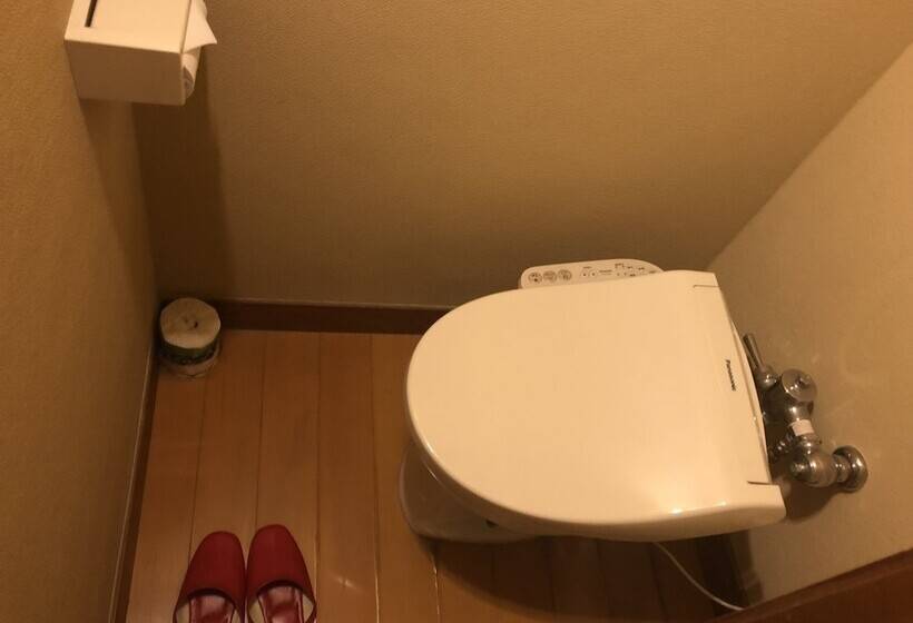 غرفة ديلوكس, Edoya