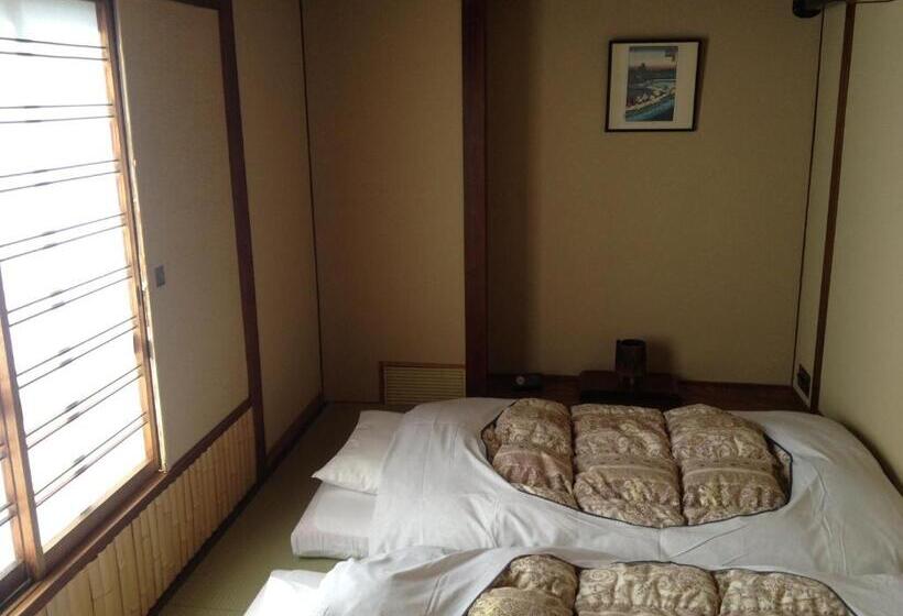 غرفة ديلوكس, Edoya