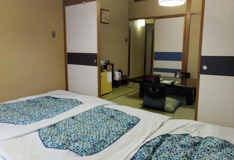 غرفة قياسية ثلاثية, Edoya