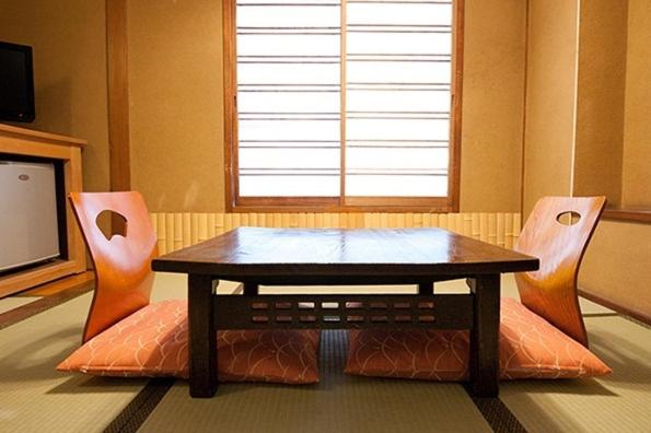 غرفة سوبيريور, Edoya