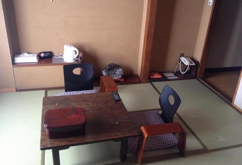 غرفة سوبيريور, Edoya