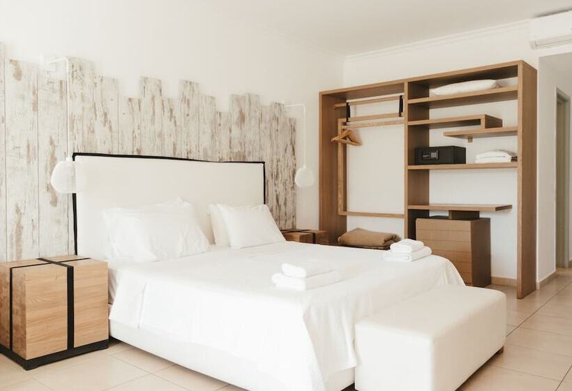 جناح جونيور مزوَّد بجاكوزي, Astro Palace Hotel & Suites