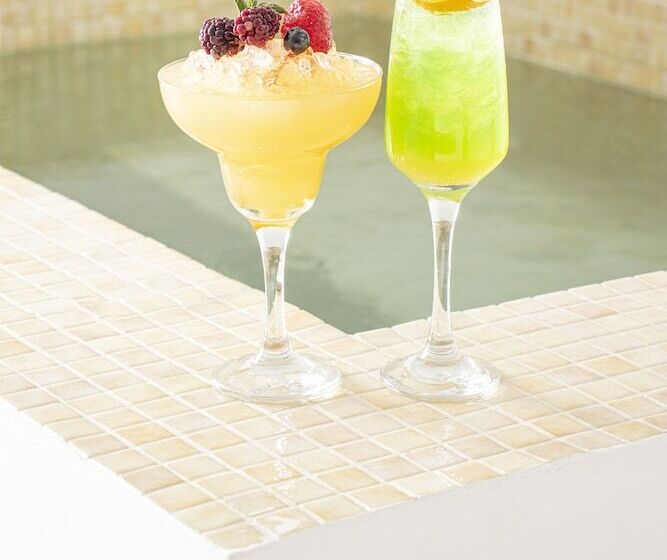 جناح جونيور مزوَّد بجاكوزي, Astro Palace Hotel & Suites