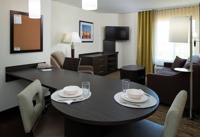 Люкс Адаптированный для Инвалидов, Candlewood Suites Olathe, An Ihg